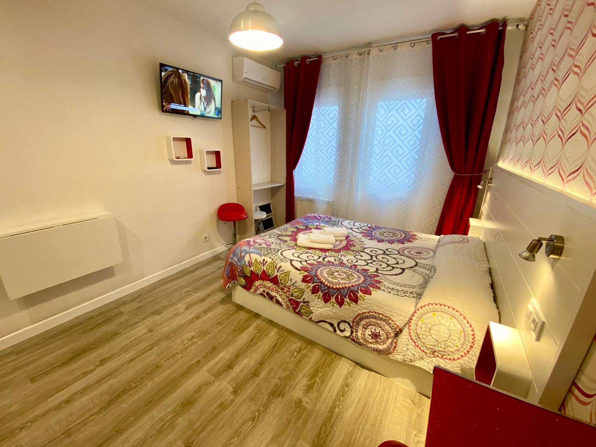 Muchomadrid Apartments מראה חיצוני תמונה